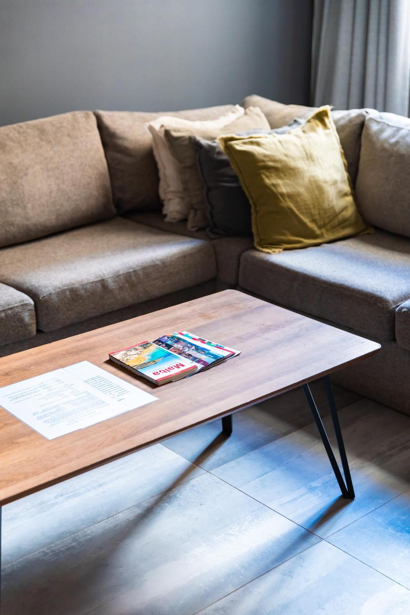 Valletta Stylish 2Br Flat By Arcobnb Экстерьер фото